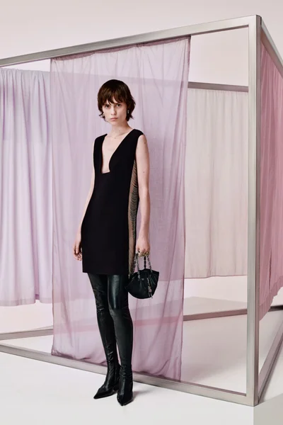 Look 19